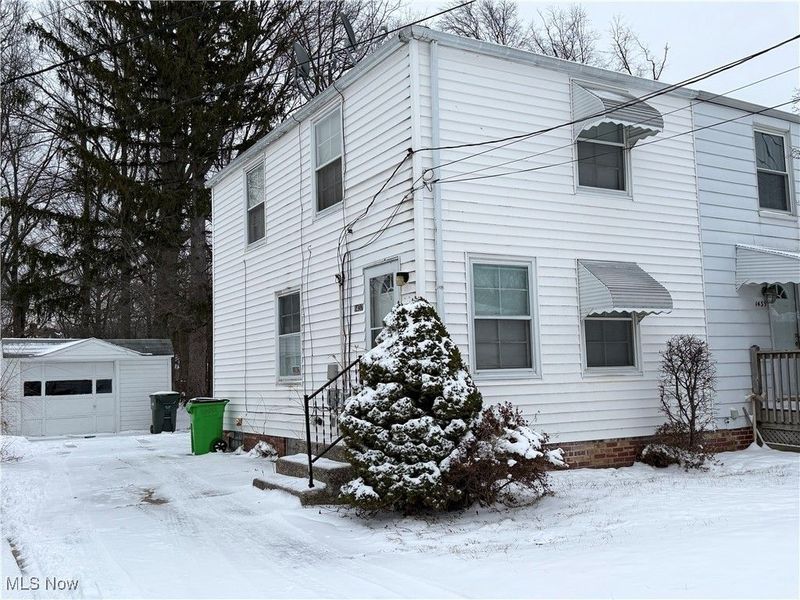 1437 E 252nd Street, Euclid, OH 44117 Photo 2