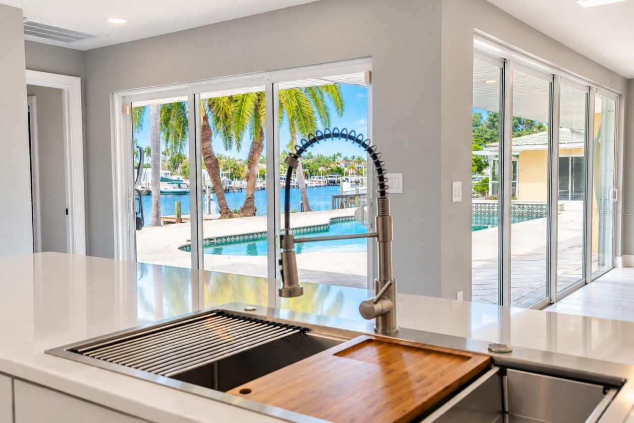 482 Hermosita Drive, Saint Pete Beach, FL 33706 Photo