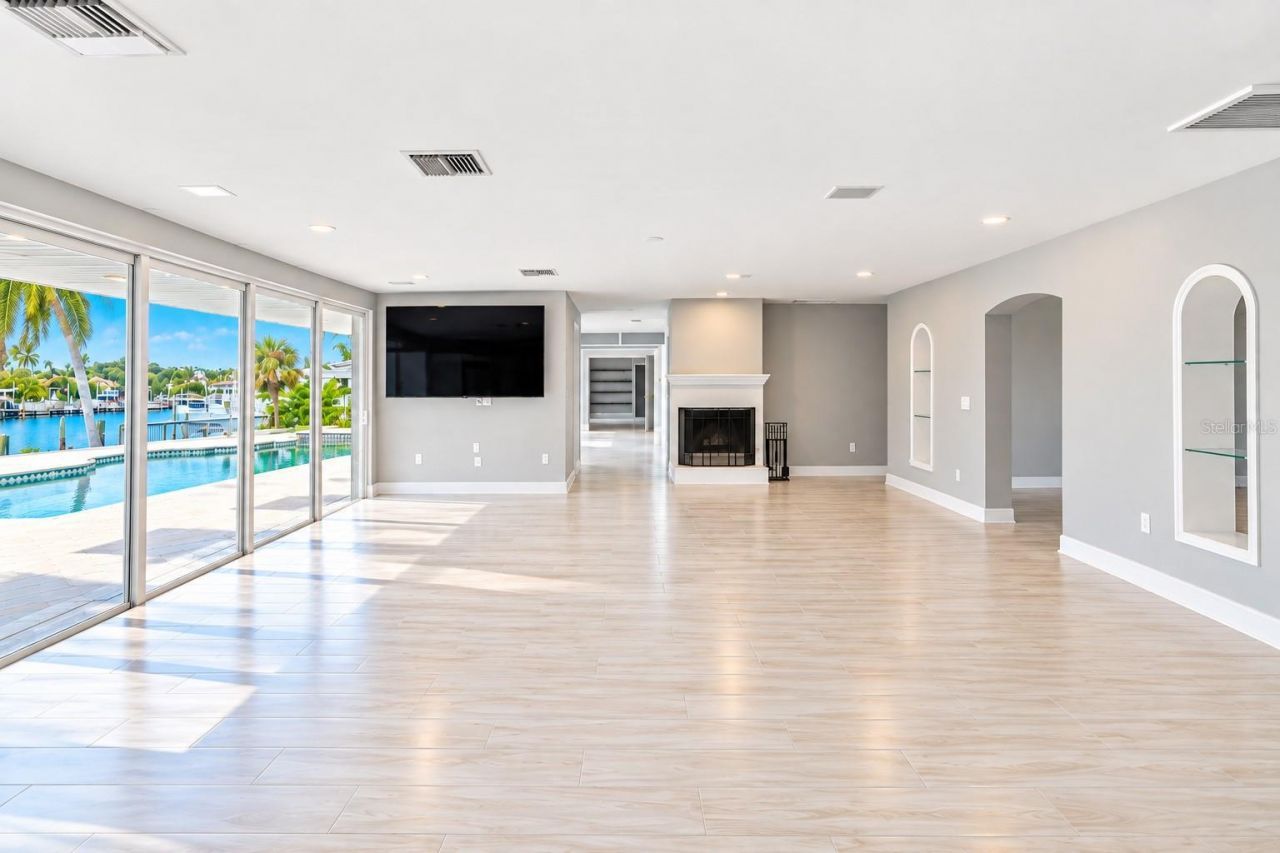 482 Hermosita Drive, Saint Pete Beach, FL 33706 Photo