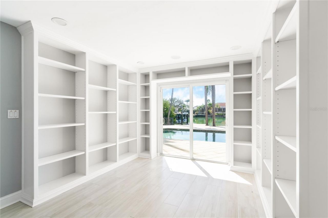 482 Hermosita Drive, Saint Pete Beach, FL 33706 Photo