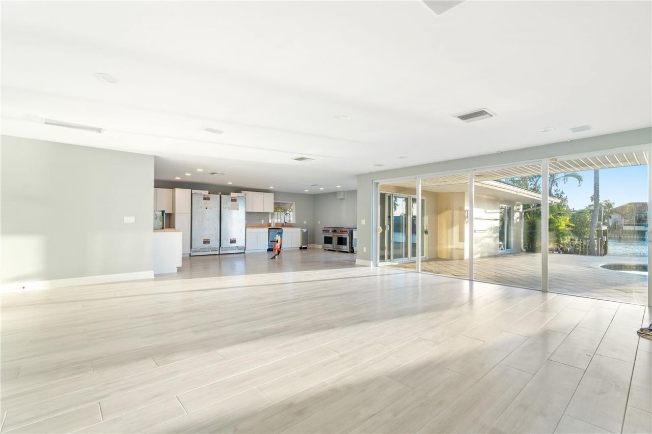 482 Hermosita Drive, Saint Pete Beach, FL 33706 Photo