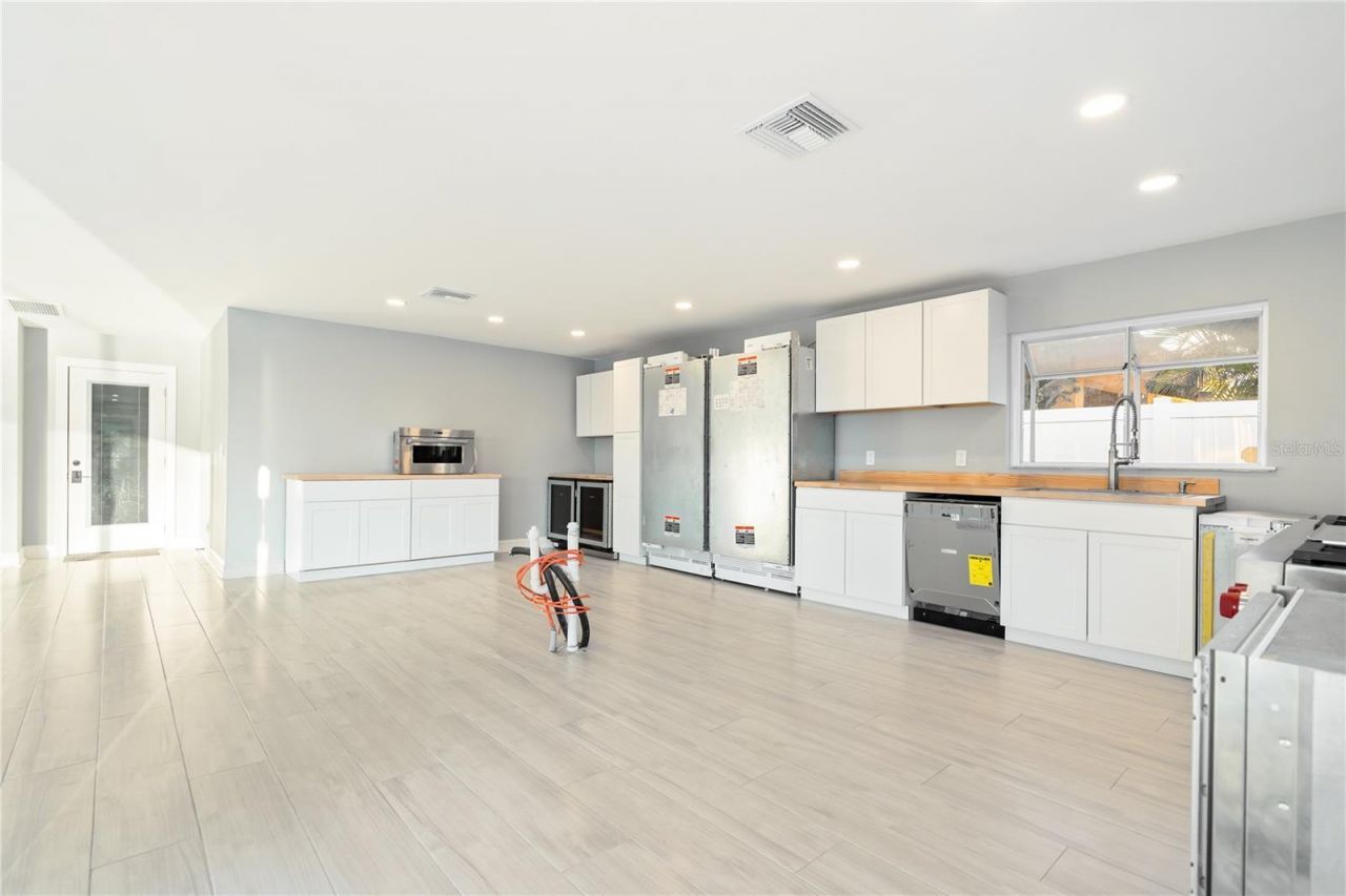 482 Hermosita Drive, Saint Pete Beach, FL 33706 Photo