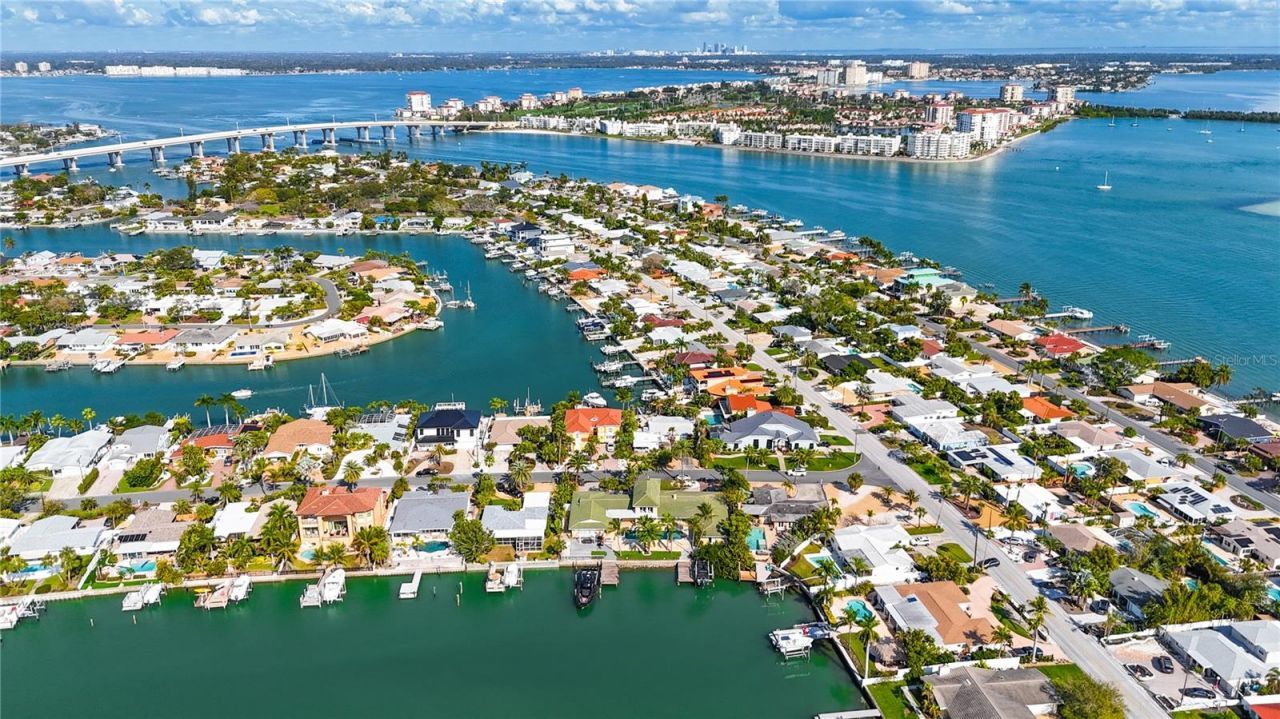 482 Hermosita Drive, Saint Pete Beach, FL 33706 Photo