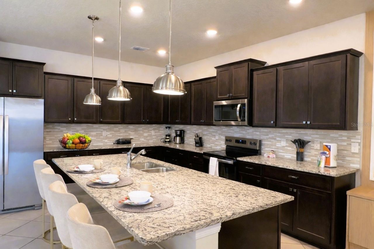 16204 Saint Martin Street, Clermont, FL 34714 Photo