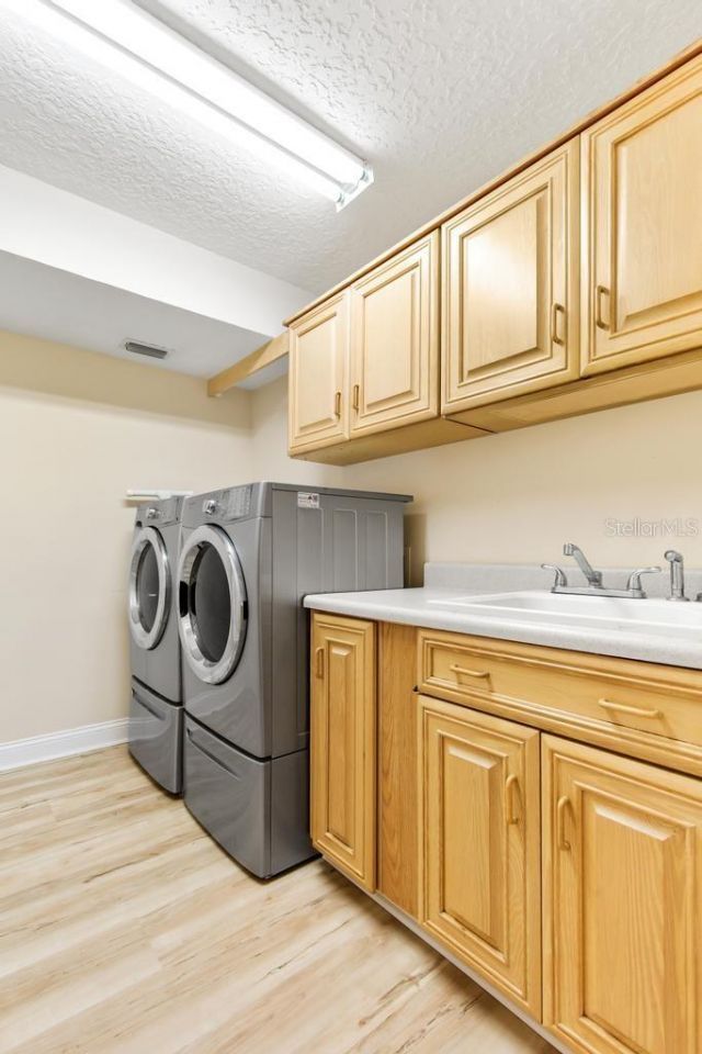 7843 Mount Ranier Drive, Jacksonville, FL 32256 Photo