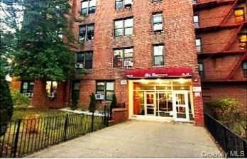 33-44 Junction Boulevard, Unit 6X, Jackson Heights, NY 11372 Main Photo