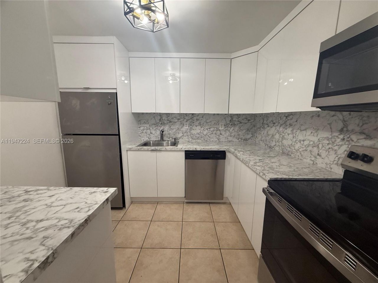 8500 SW 109th Ave, Unit 6-101, Miami, FL 33173 Photo