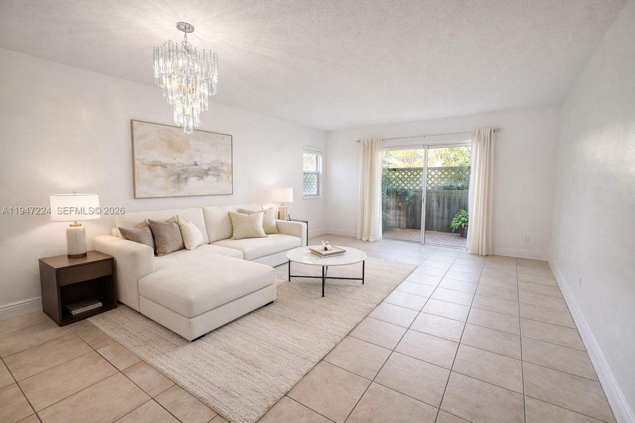 8500 SW 109th Ave, Unit 6-101, Miami, FL 33173 Photo