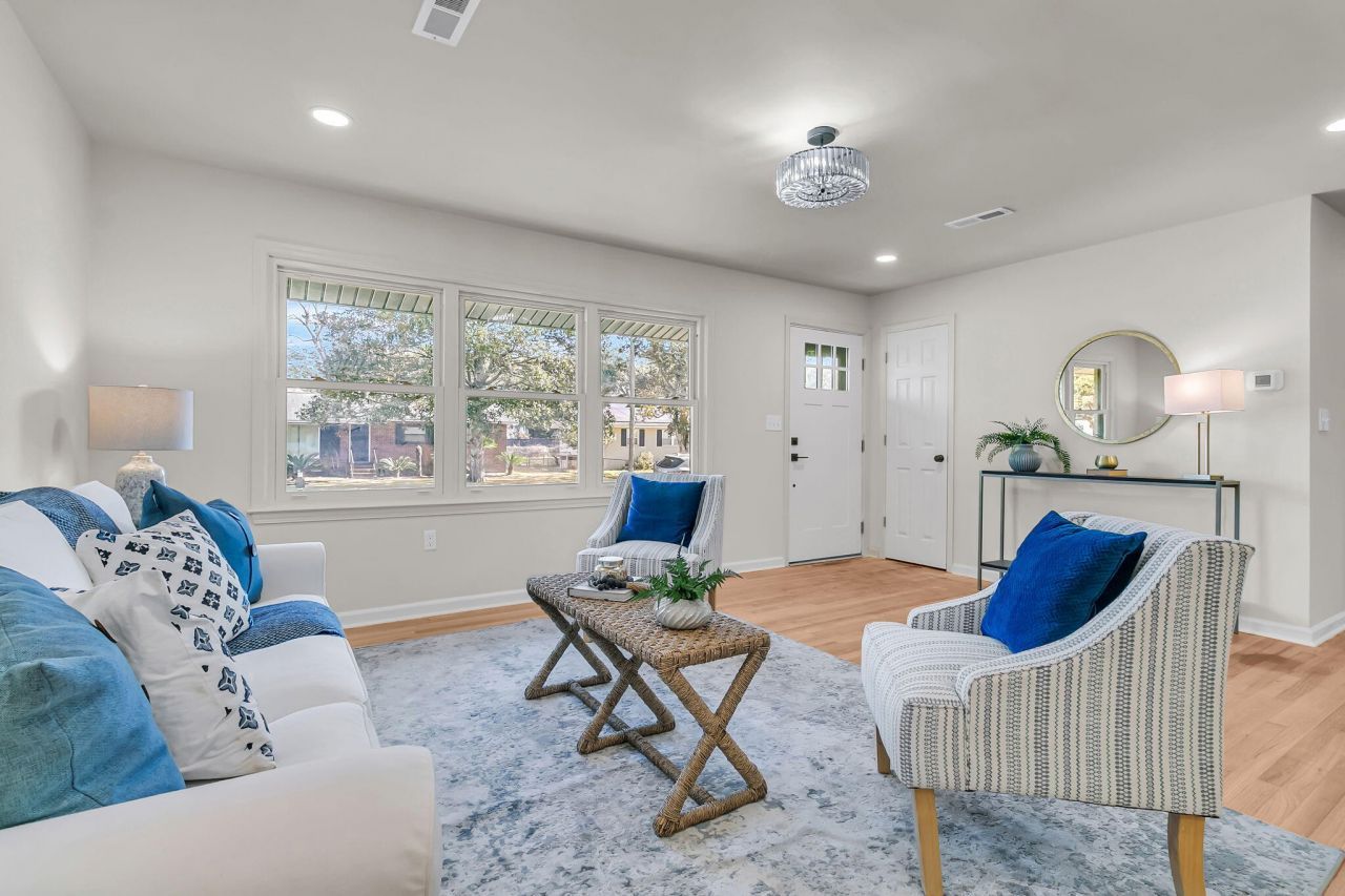 1017 San Juan Avenue Photo 10