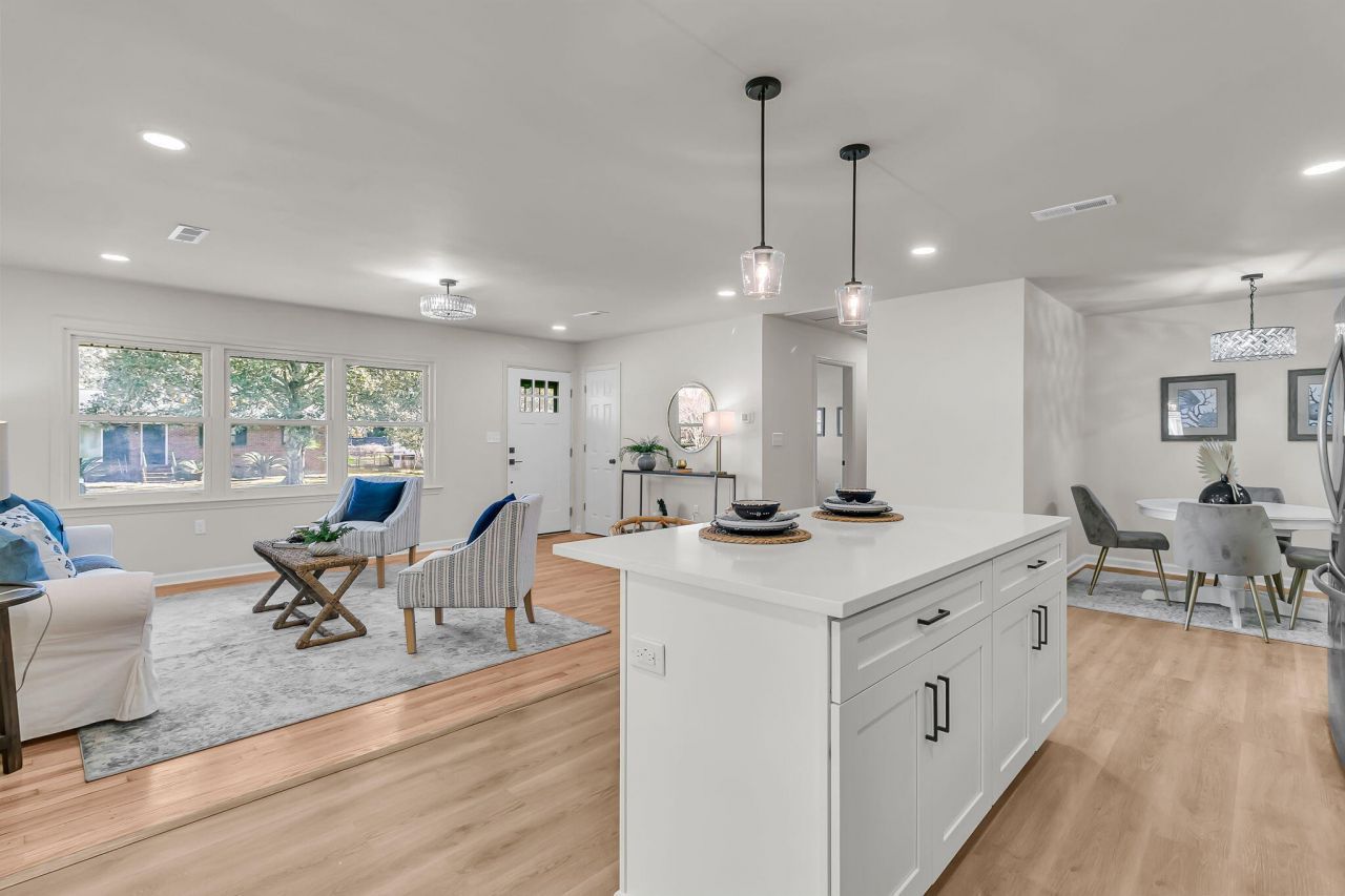 1017 San Juan Avenue Photo 13