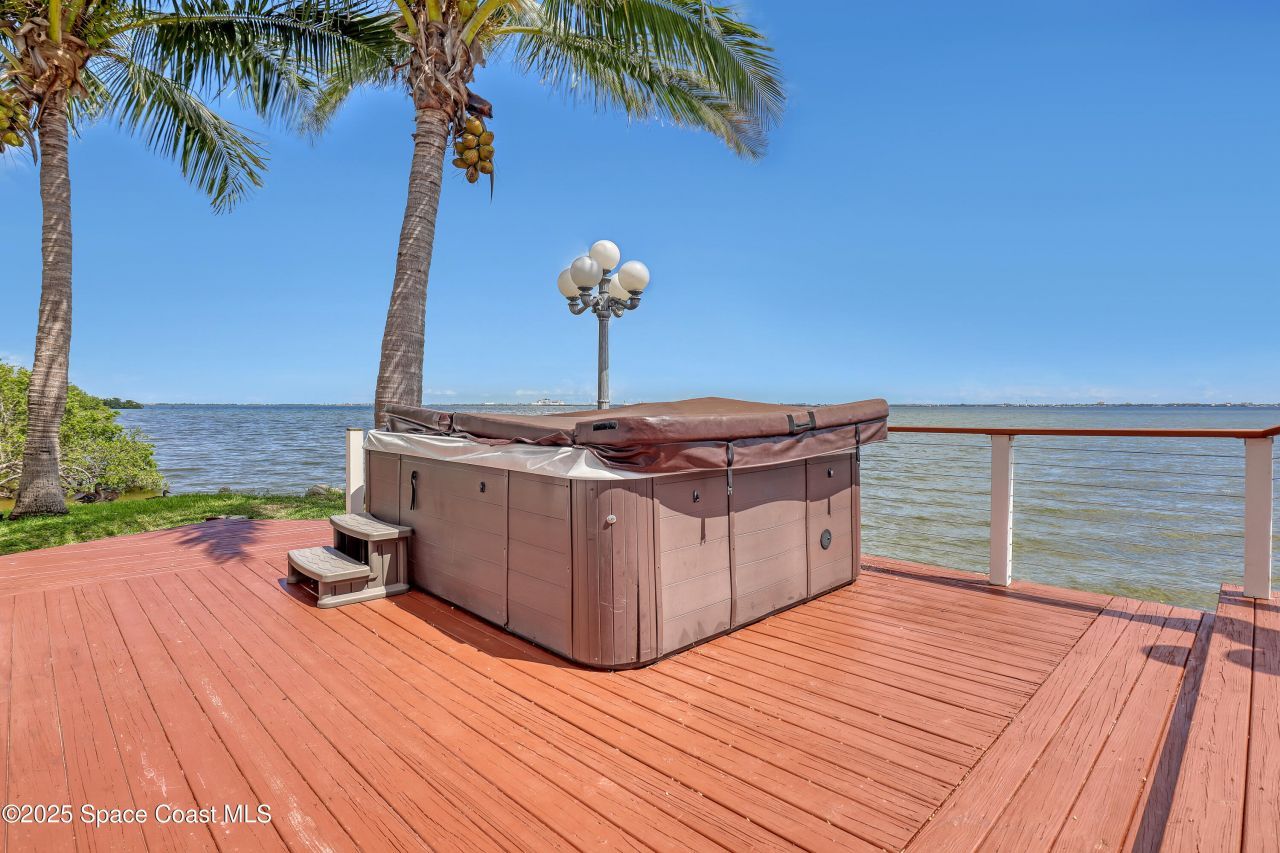 700 Milford Point Drive, Merritt Island, FL 32952 Photo