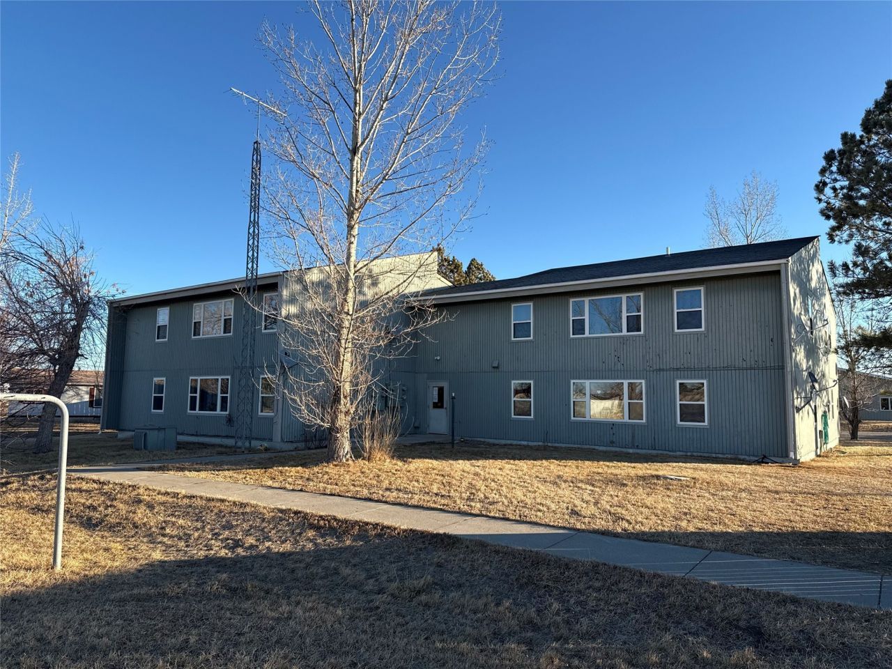 423 Pondera Avenue, Valier, MT 59486 Main Photo