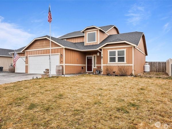 521 Florida Street, Moses Lake, WA 98837