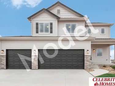 5409 N 182 Street, Elkhorn, NE 68022