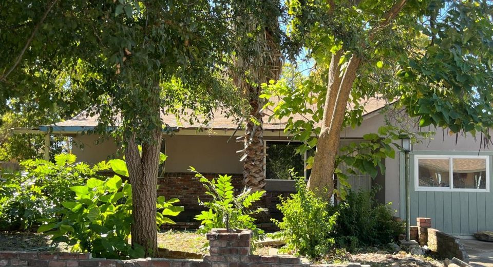 3636 27th Ave, Sacramento, CA 95820 Photo