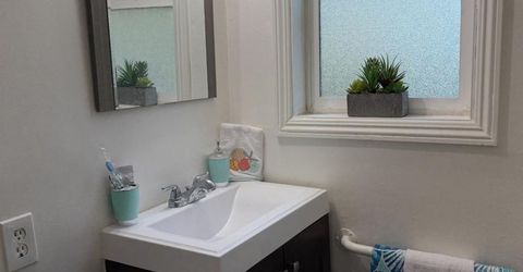 3636 27th Ave, Sacramento, CA 95820 Photo