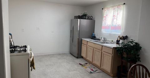 3636 27th Ave, Sacramento, CA 95820 Photo