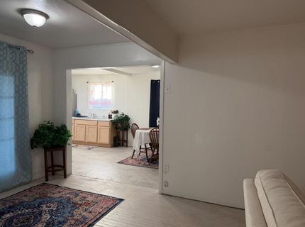 3636 27th Ave, Sacramento, CA 95820 Photo