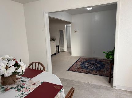 3636 27th Ave, Sacramento, CA 95820 Photo