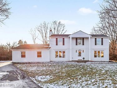 3472 Winchester Road, West Bloomfield Twp, MI 48322