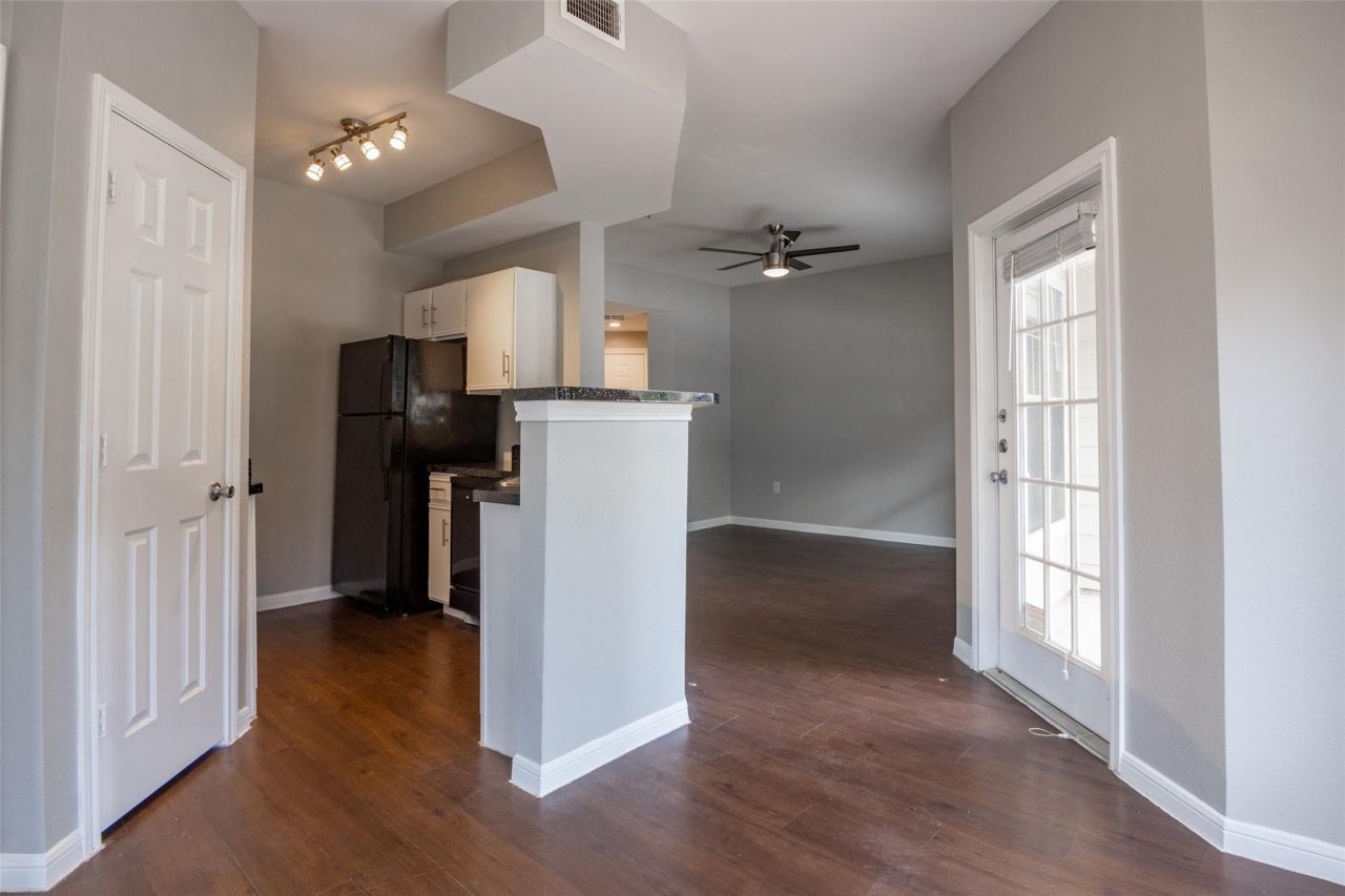 2320 Gracy Farms Ln, Unit 312, Austin, TX 78758 Main Photo