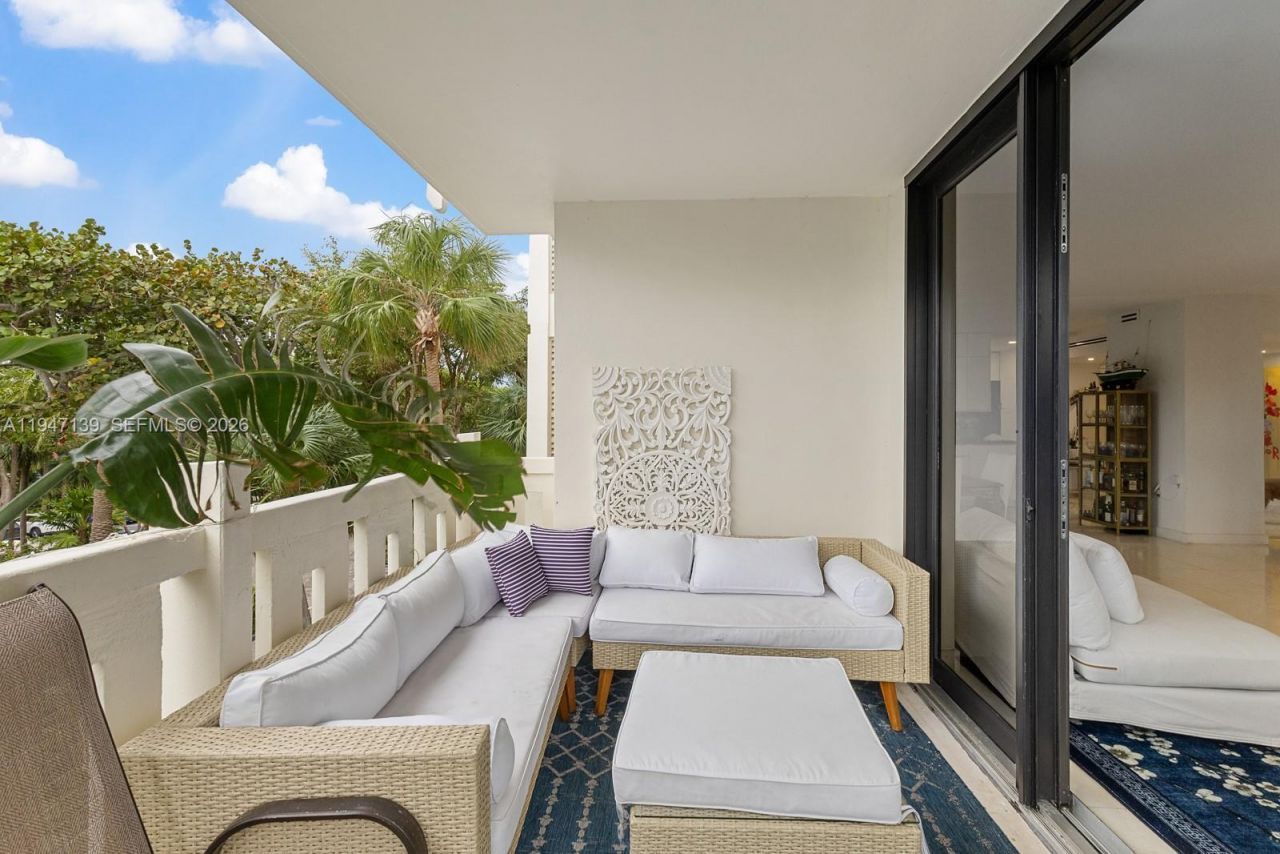 1121 Crandon Blvd , Unit E201, Key Biscayne, FL 33149 Photo