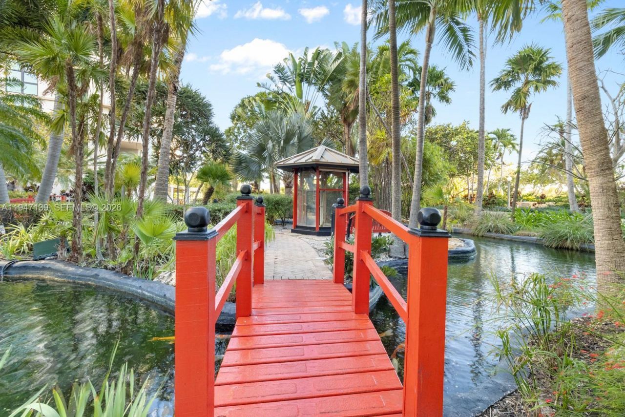 1121 Crandon Blvd , Unit E201, Key Biscayne, FL 33149 Photo