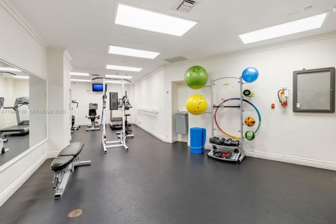1121 Crandon Blvd, Unit E201, Key Biscayne, FL 33149 Photo
