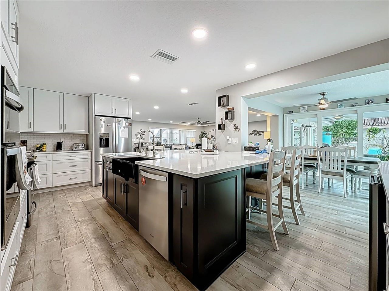 3828 48th Avenue S, Saint Petersburg, FL 33711 Photo