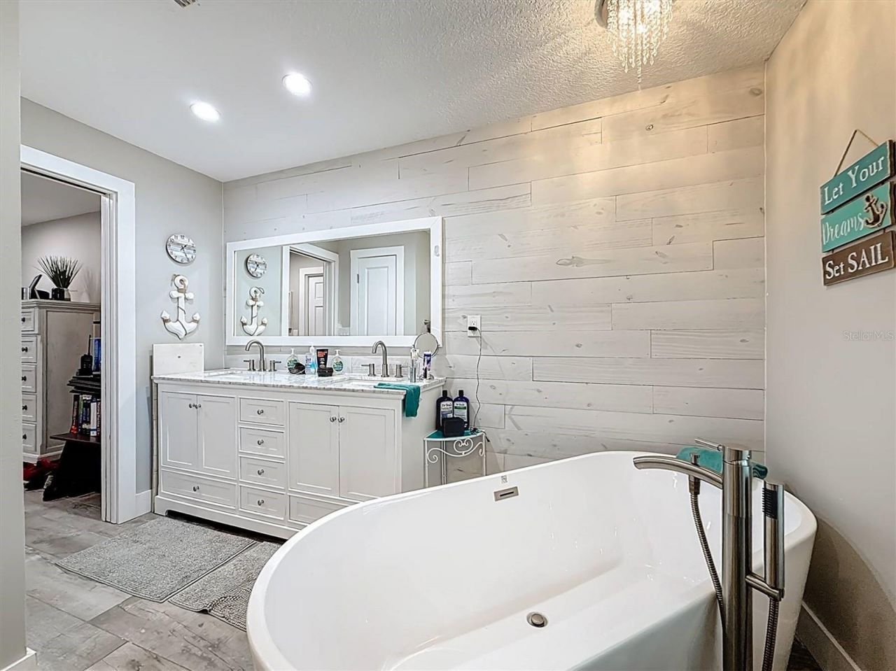 3828 48th Avenue S, Saint Petersburg, FL 33711 Photo