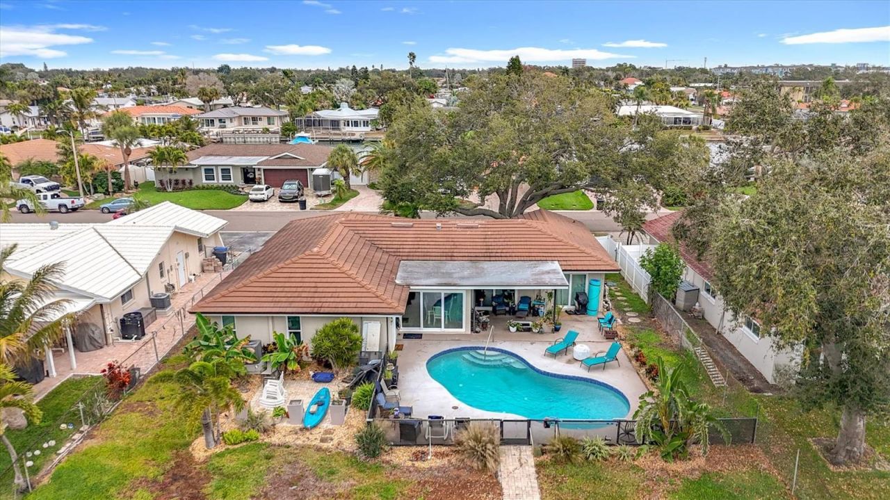 3828 48th Avenue S, Saint Petersburg, FL 33711 Photo