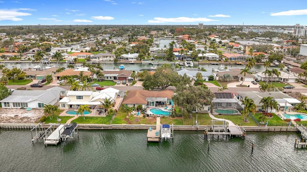 3828 48th Avenue S, Saint Petersburg, FL 33711 Photo