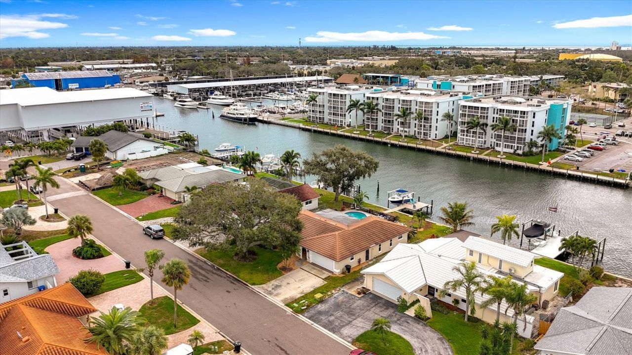 3828 48th Avenue S, Saint Petersburg, FL 33711 Photo