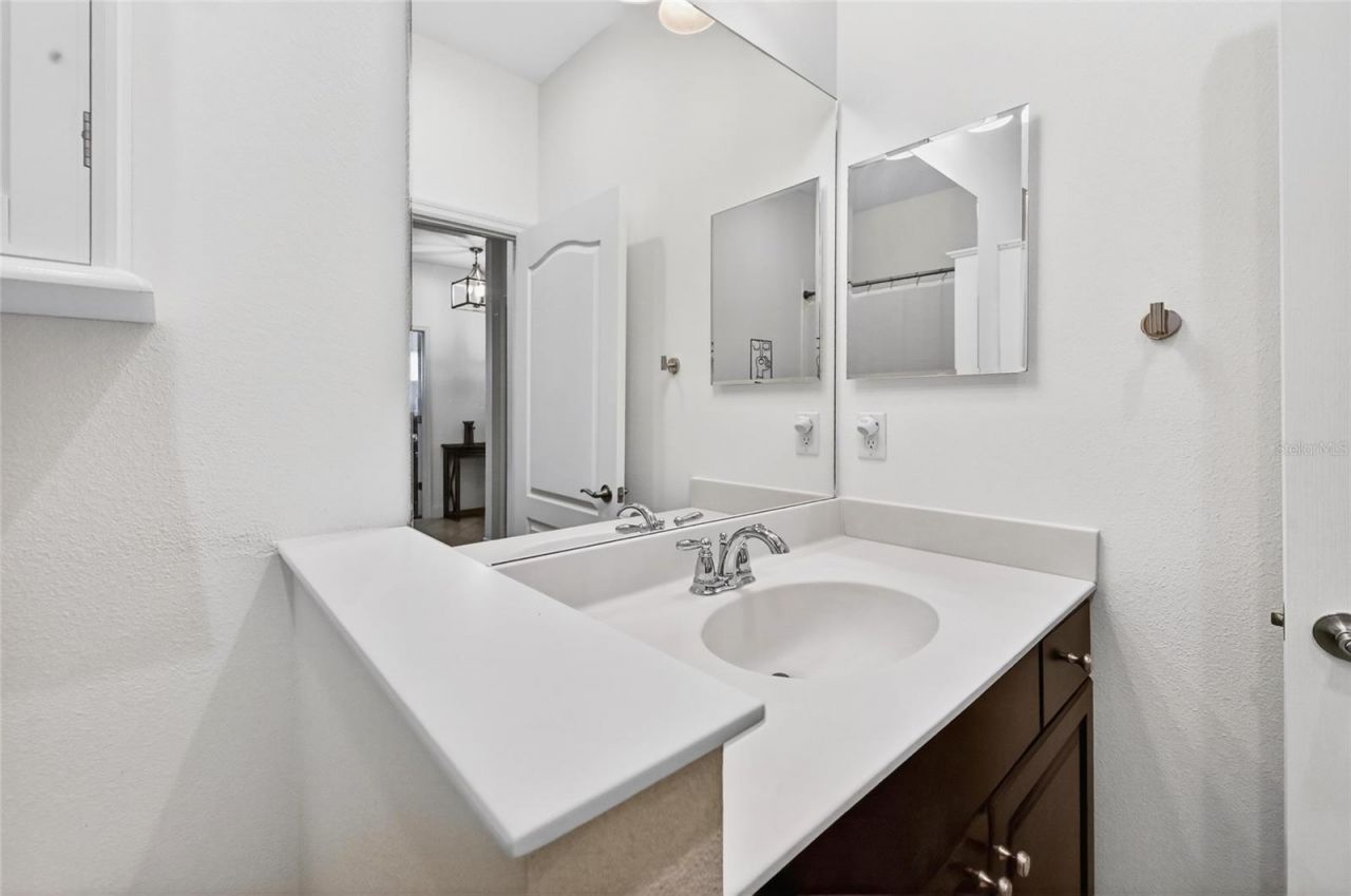 6342 Positano Court, Sarasota, FL 34243 Photo