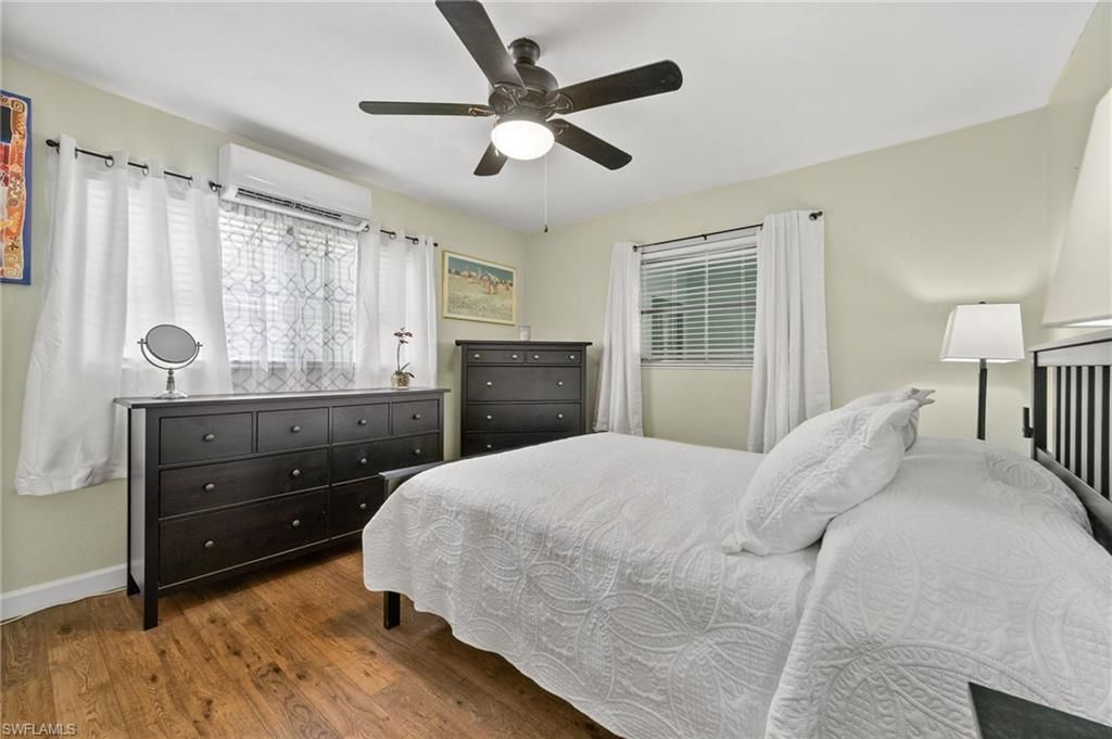 1280 22nd Ave N, Naples, FL 34103 Photo