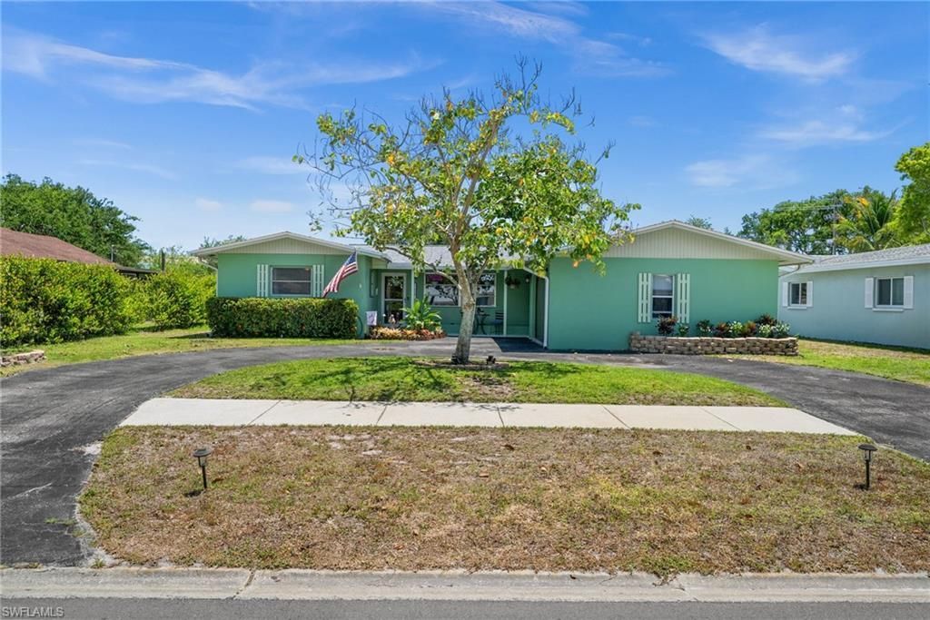 1280 22nd Ave N, Naples, FL 34103 Photo