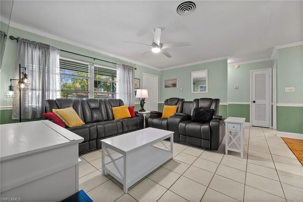 1280 22nd Ave N, Naples, FL 34103 Photo