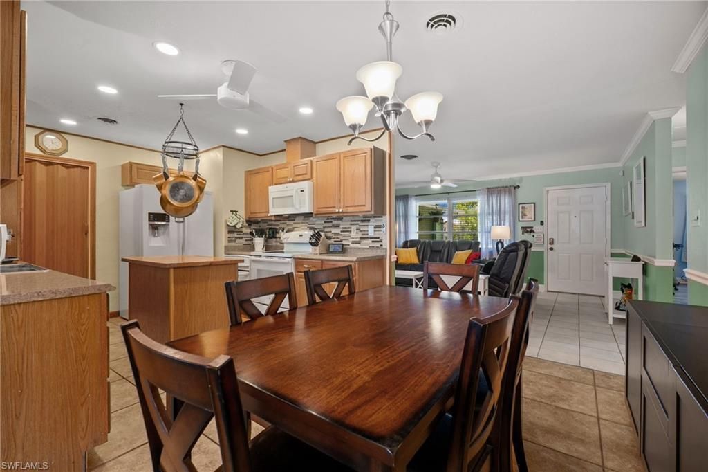 1280 22nd Ave N, Naples, FL 34103 Photo