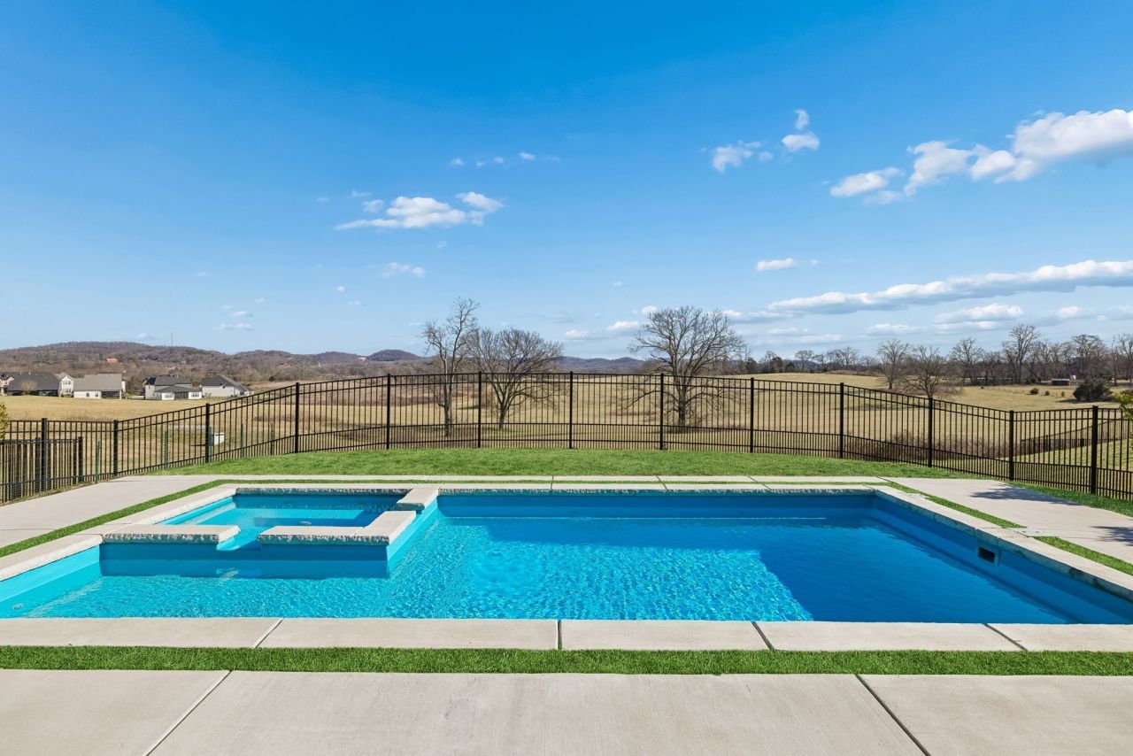 3311 Sassafras Ln, Thompsons Station, TN 37179 Main Photo