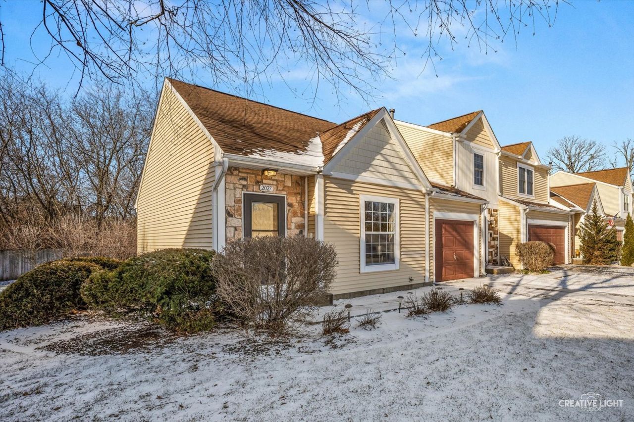 2027 Teton Parkway, Algonquin, IL 60102 Main Photo