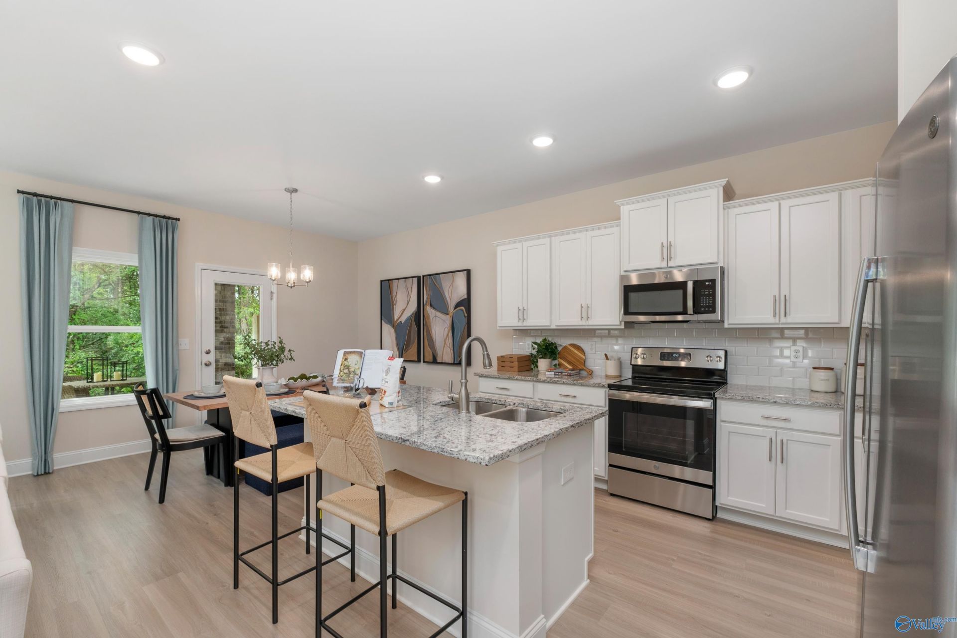 1715 Stampede Circle Se, Huntsville, AL 35803 Main Photo