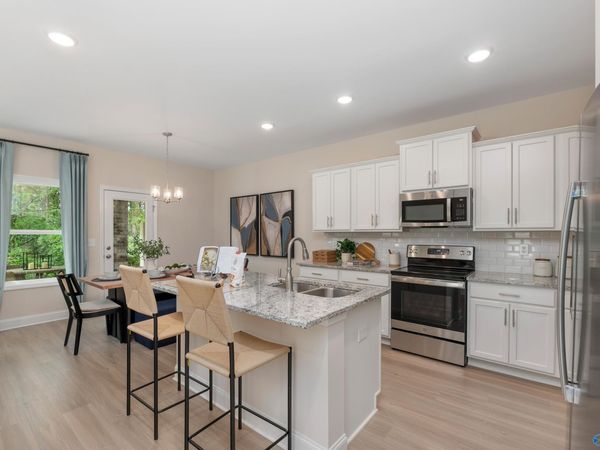 1715 Stampede Circle SE, Huntsville, AL 35803