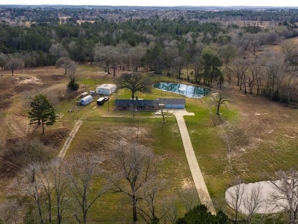 3662 ACR 359, Palestine, TX 75803