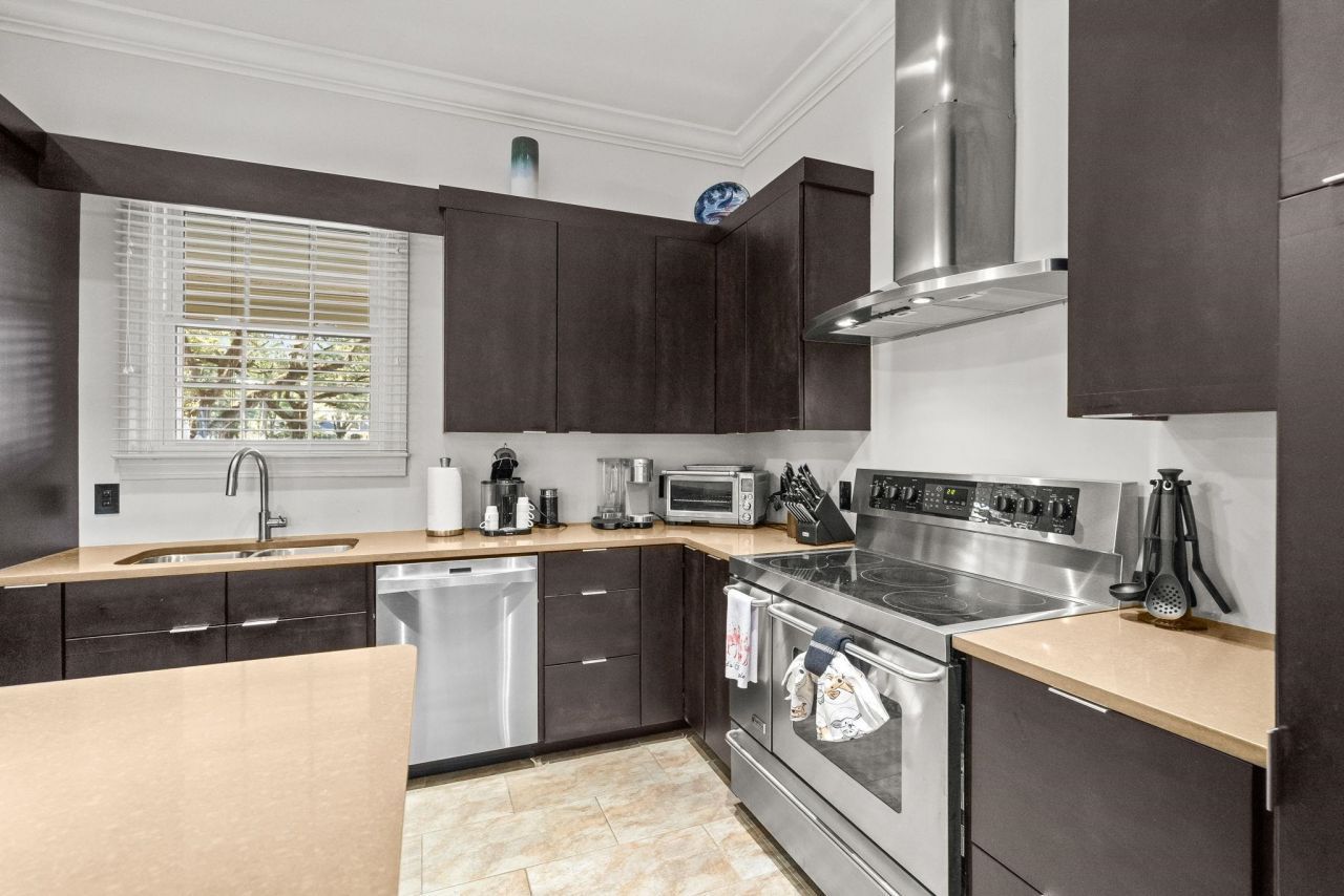 3030 Oak Grove Bend Photo 13