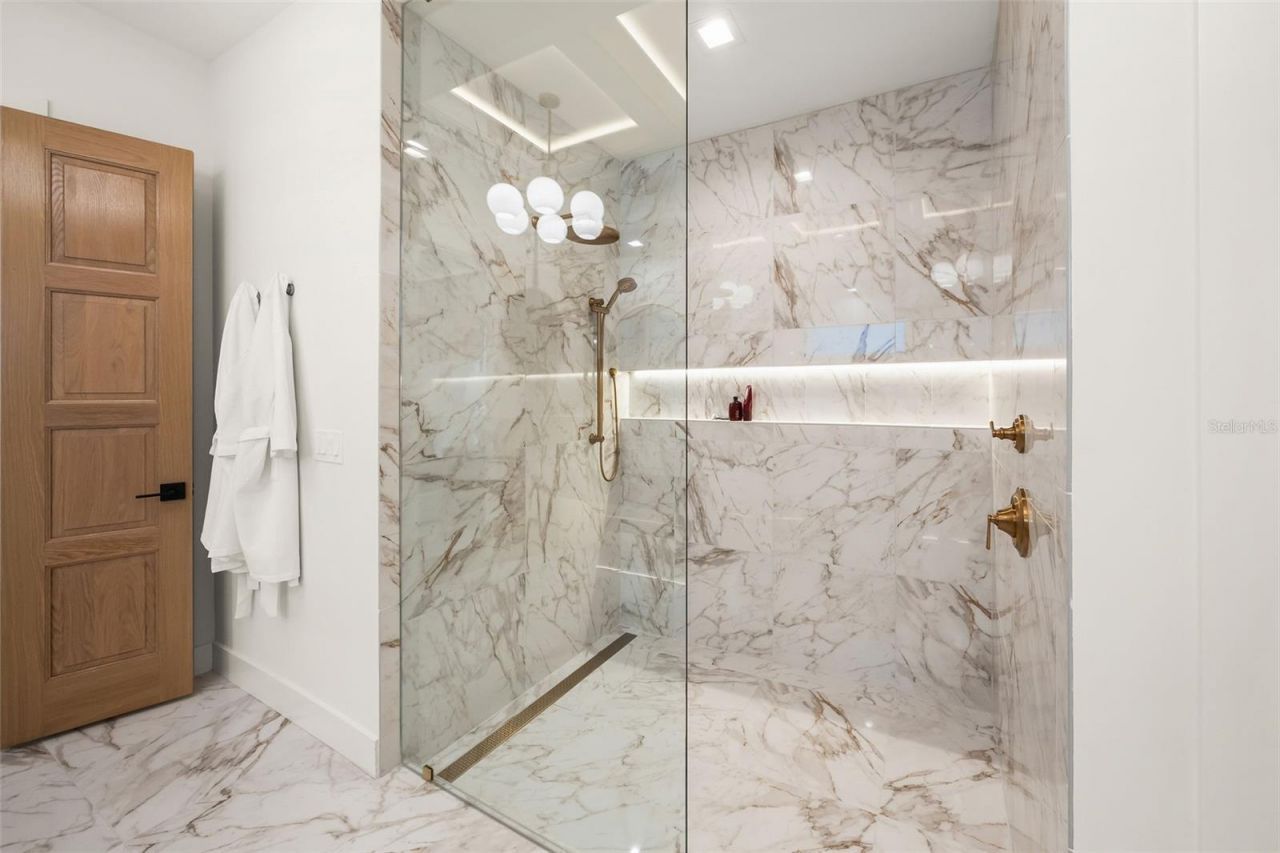 8380 Sea Glass Court, Sarasota, FL 34240 Photo