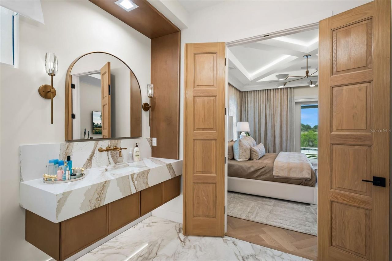 8380 Sea Glass Court, Sarasota, FL 34240 Photo