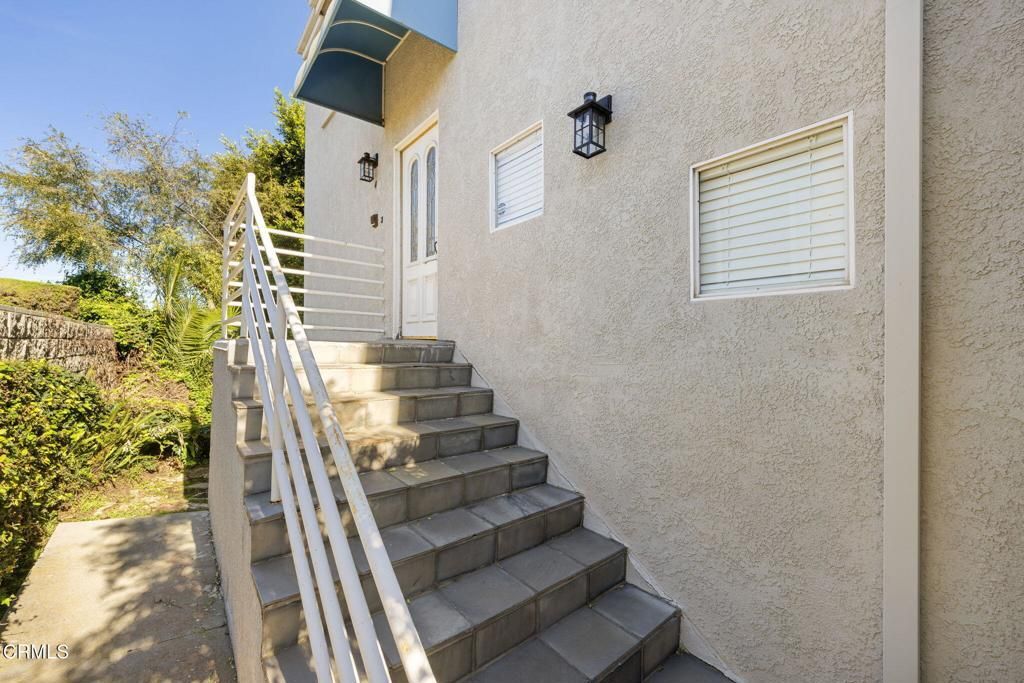 1176 W 7th Street, Unit 4, San Pedro, CA 90731 Main Photo