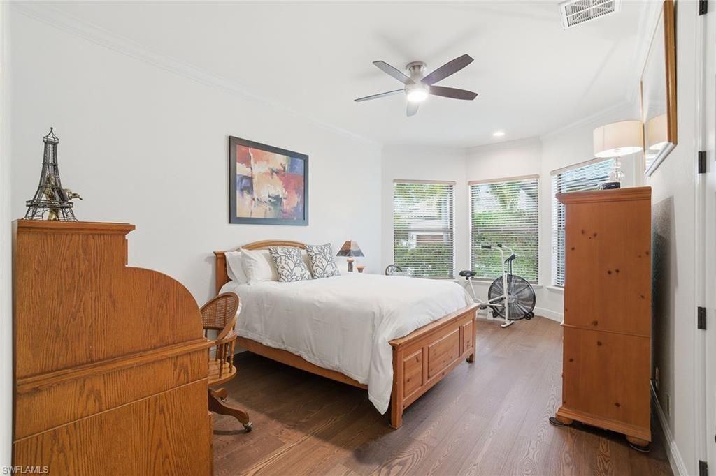 6891 Lakewood Isle Dr, Fort Myers, FL 33908 Photo