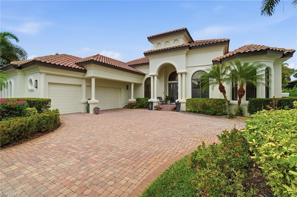 6891 Lakewood Isle Dr, Fort Myers, FL 33908 Photo