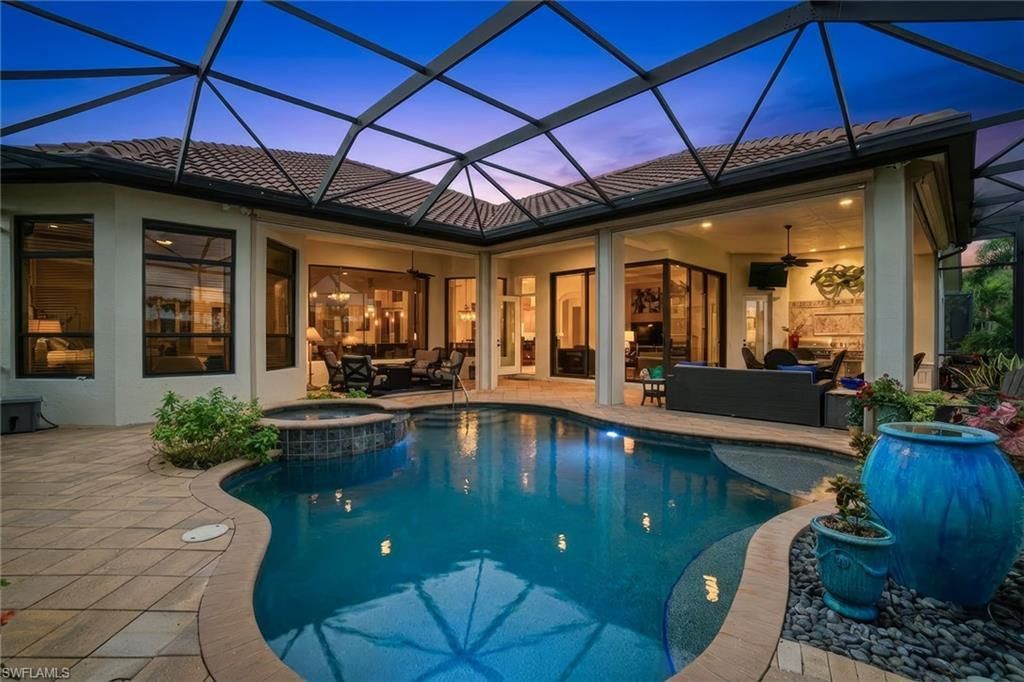 6891 Lakewood Isle Dr, Fort Myers, FL 33908 Photo
